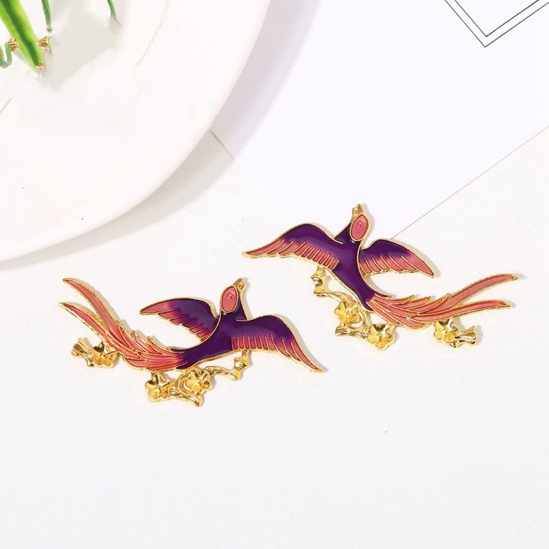 1 Phiến kim loại màu Cảnh Thái Lam hình Chim Én nhiều màu- Phụ kiện nguyên liệu trang sức thủ công