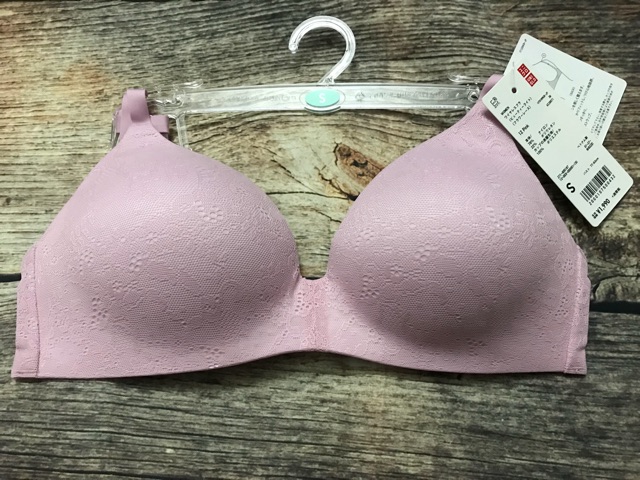 Áo lót không gọng Wireless Bra Beauty Light UNIQLO