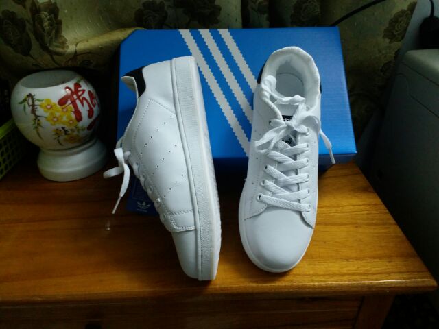 [Mã FADI5K245 giảm 5K đơn 0đ] [Có Ảnh + Video thật] Giày Thể Thao Stan Smith Gót Đen | BigBuy360 - bigbuy360.vn