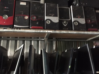 Thùng vỏ Case máy tính cũ