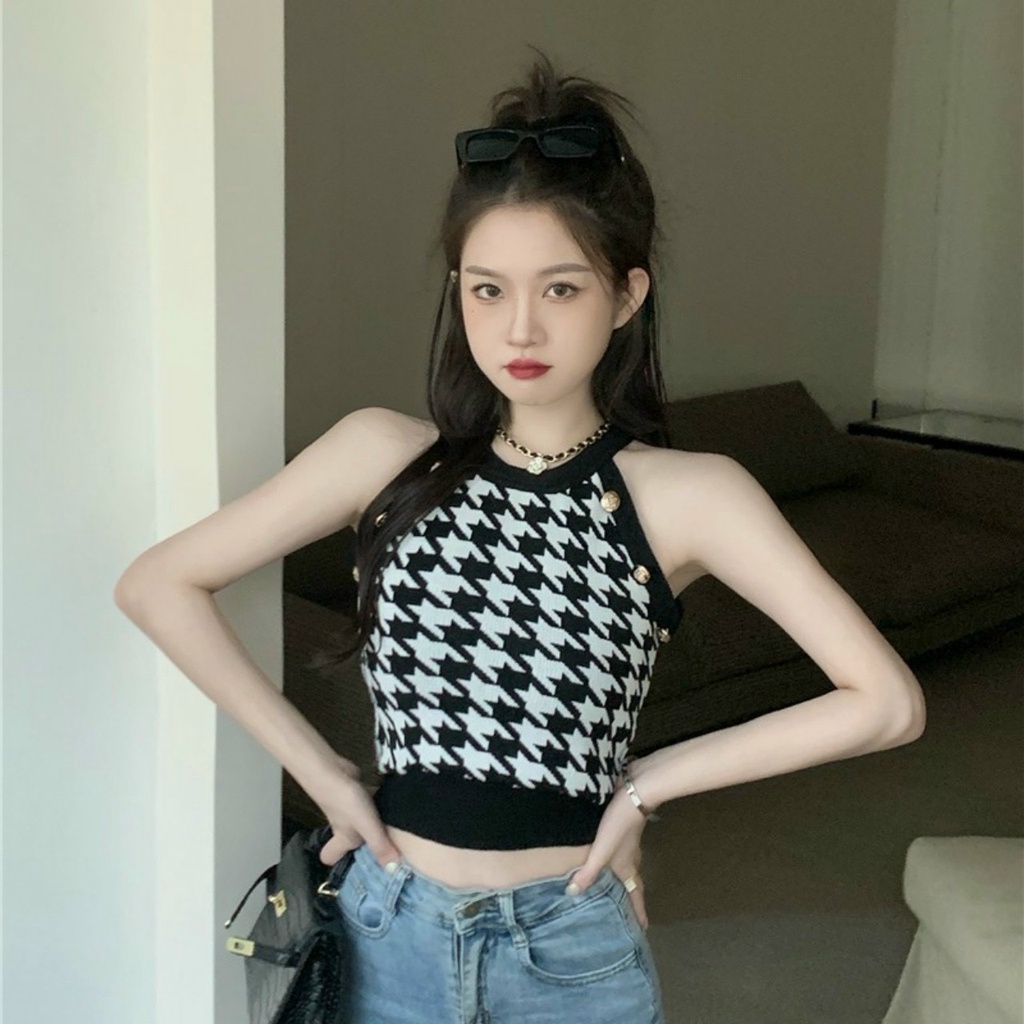 Áo Cổ Yếm Seala Dáng Croptop Họa Tiết Phối Cúc Cao Cấp Siêu Xinh V16