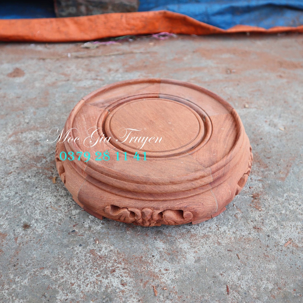 Kỷ tròn lồng mặt 2 nhân trạm dơi gỗ hương cao 6cm