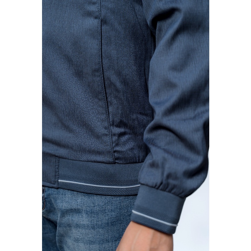 Áo Khoác Nam Owen JK61041 Jacket Regular fit Suông Màu Xanh Cổ Vịt Vân Dọc Bo Cổ Tay Và Gấu Áo Phối Viền Trắng Chất Poly