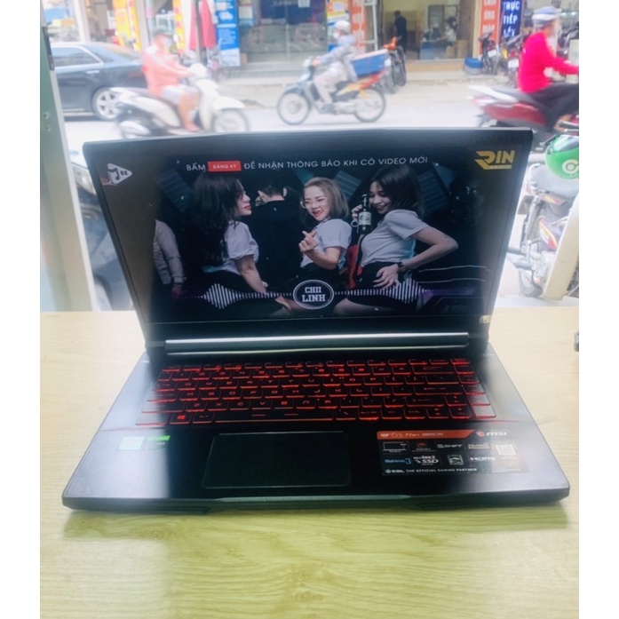 Laptop gaming MSI Gf63-9rcx Core i5-9300H Ram 8gb ssd 512gb cạc 1050 màn fui hd