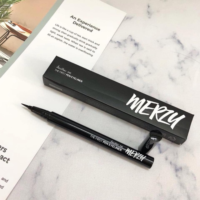 Kẻ mắt nước chống trôi Merzy The First Pen Liner