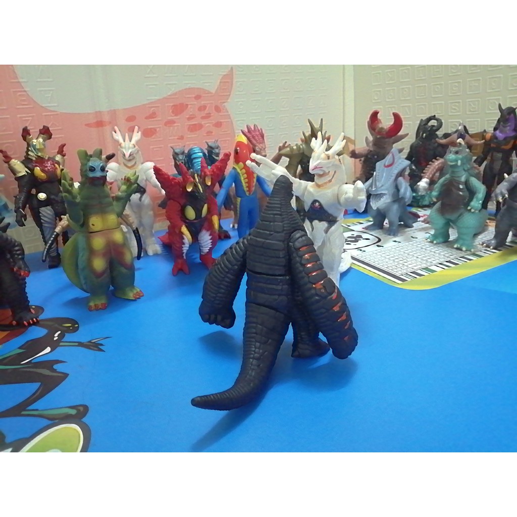 Mô hình Quái vật EX Red King 13cm Kaiju Ultraman Series Siêu nhân điện quang [Đồ Chơi 24/7]