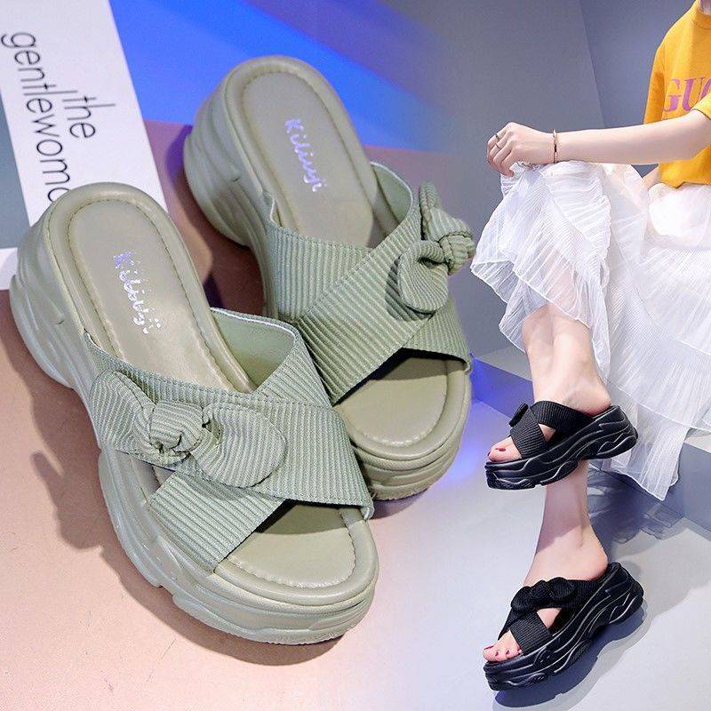 Dép Sandal Mùa Hè Đế Dày Phong Cách Mới Dễ Phối Đồ Cho Nữ