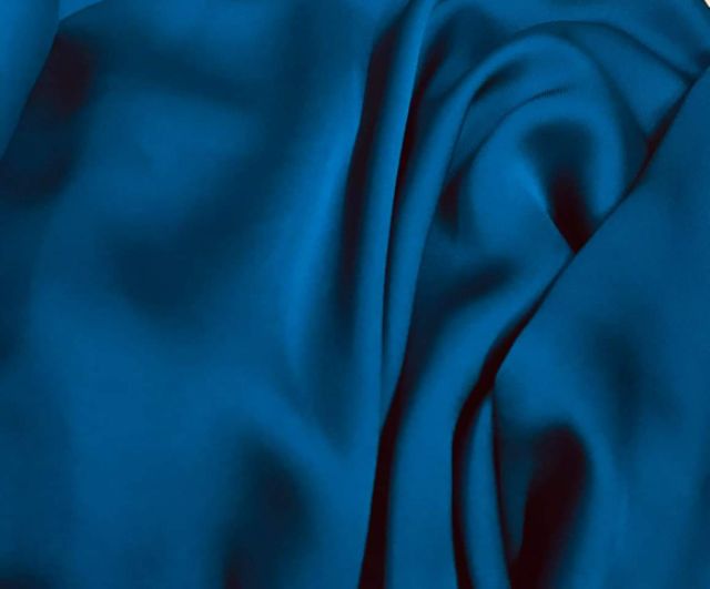 Vải lụa tằm cao cấp