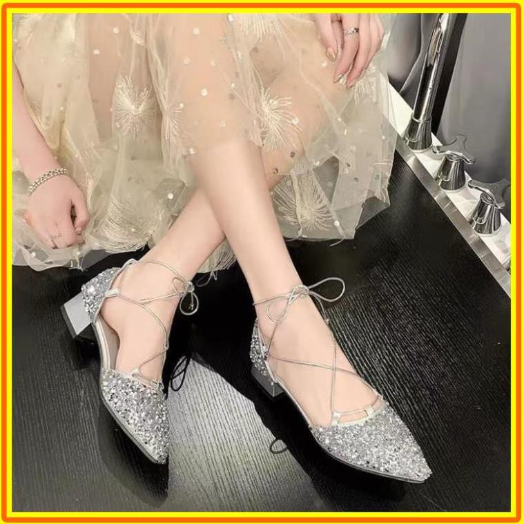 [C78]Guốc màu bạc đầu nhọn size 37