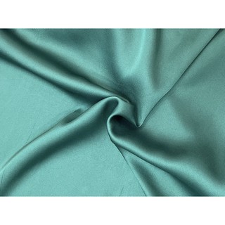 Set bộ lụa sát nách quần sớ cách điệu