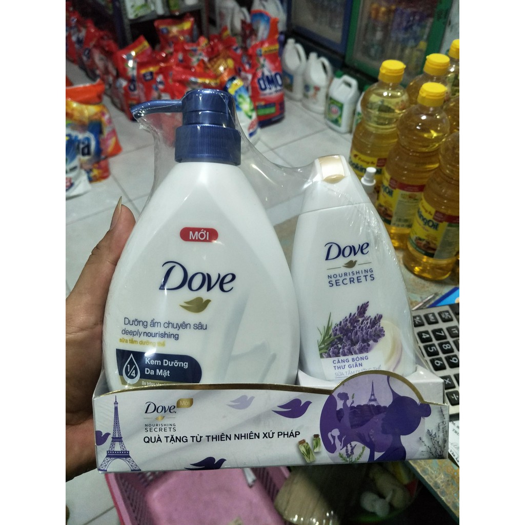 BỘ SỮA TẮM DOVE DƯỠNG THỂ DƯỠNG ẨM CHUYÊN SÂU 530G VÀ CĂNG BÓNG THƯ GIÃN 120G