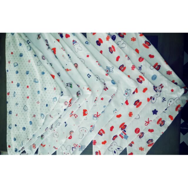 Set khăn yếm tam giác cho bé 5c
