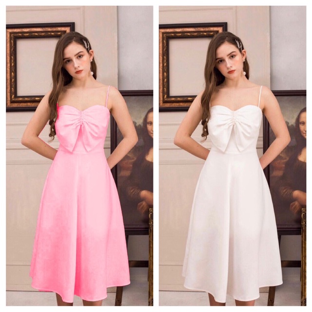 Đầm xoè xếp nơ ngực