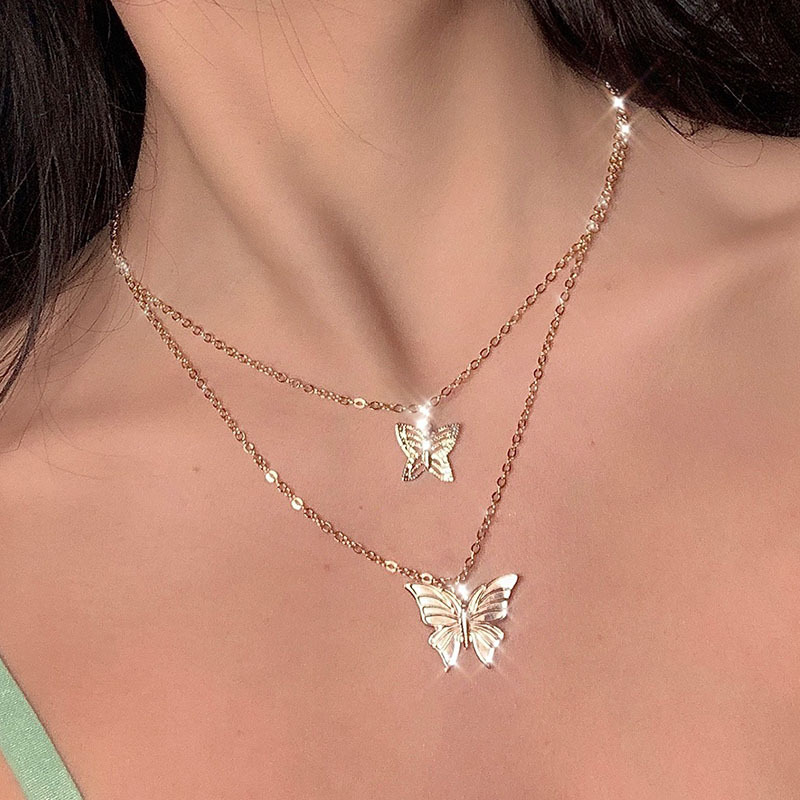 Vòng Cổ Choker Nhiều Lớp Mặt Hình Bướm Thời Trang Cho Nữ