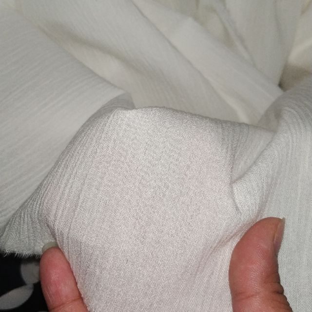 Vải.    100k