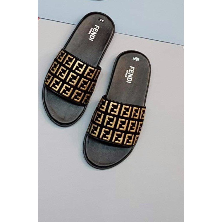 DÉP NAM FENI ĐEN QUAI VÀNG 3 LINE