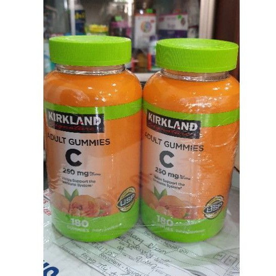 Kẹo dẻo bổ sung Vitamin C Kirkland Adult Gummies C 250mg của Mỹ