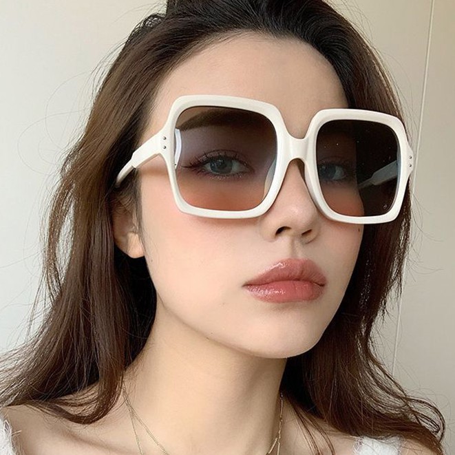 Kính mát thời trang phong cách retro 2020 thời trang dành cho nữ