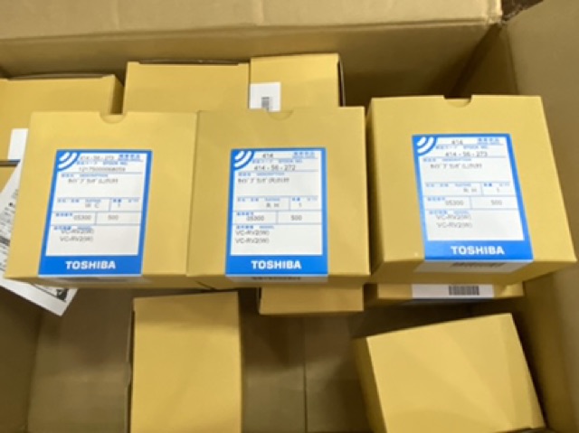 BỘ CHỔI  3  Robot Hút Bụi Tự Động Toshiba,hàng chính hãng sách tay nhật! rvd1- rvs2- rvd 2