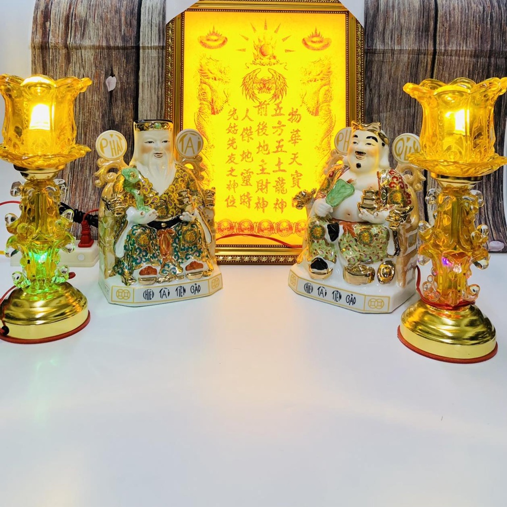 Bài vị thần tài thổ địa, Bài vị có điện - trúc chỉ mang lại may mắn cho gia chủ