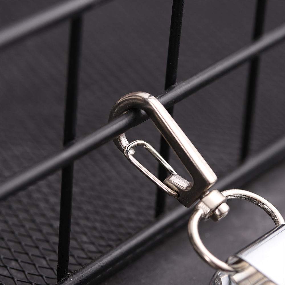 1 Dây Đeo Thẻ Bằng Kim Loại Có Thể Thu Gọn