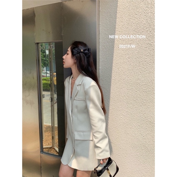 ĐẦM DÁNG BLAZER CÁCH ĐIỆU CUT OUT SAU LƯNG ĐỘC LẠ