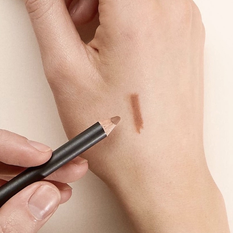 MAC - Lip Pencil “Stripdown” | bút chì kẻ môi màu đào nâu be