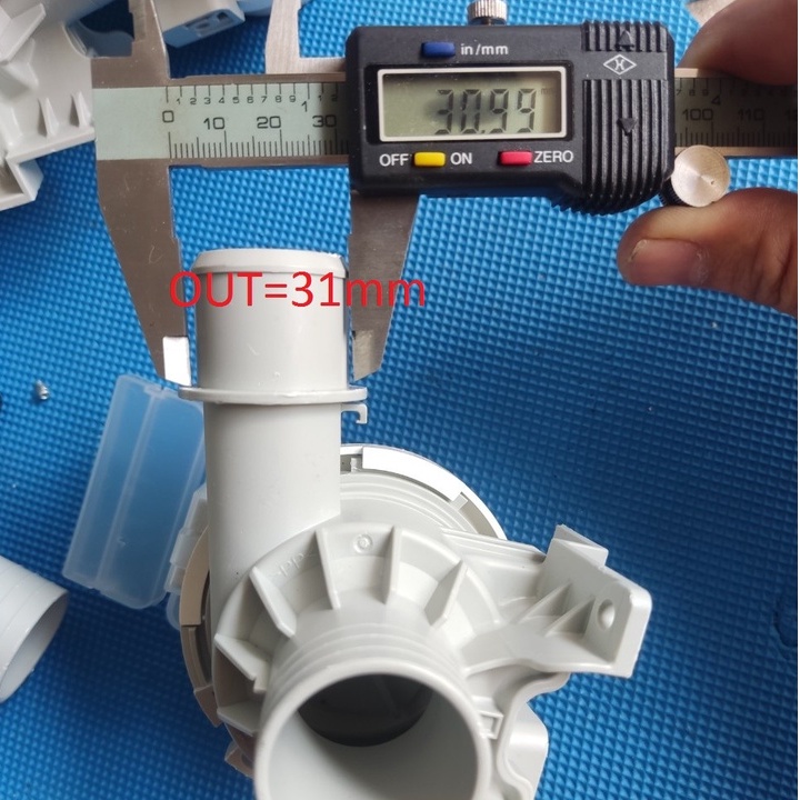 Cái Bơm Nước Không Than BLDC