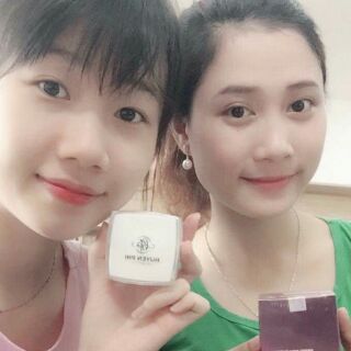 KEM FACE TRẮNG DA NGỪA MỤN HUYỀN PHI
