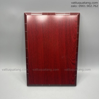 Phôi kỷ niệm chương gỗ G11 Lỗi chữ nhật vát nâu 34x24cm. LỚN