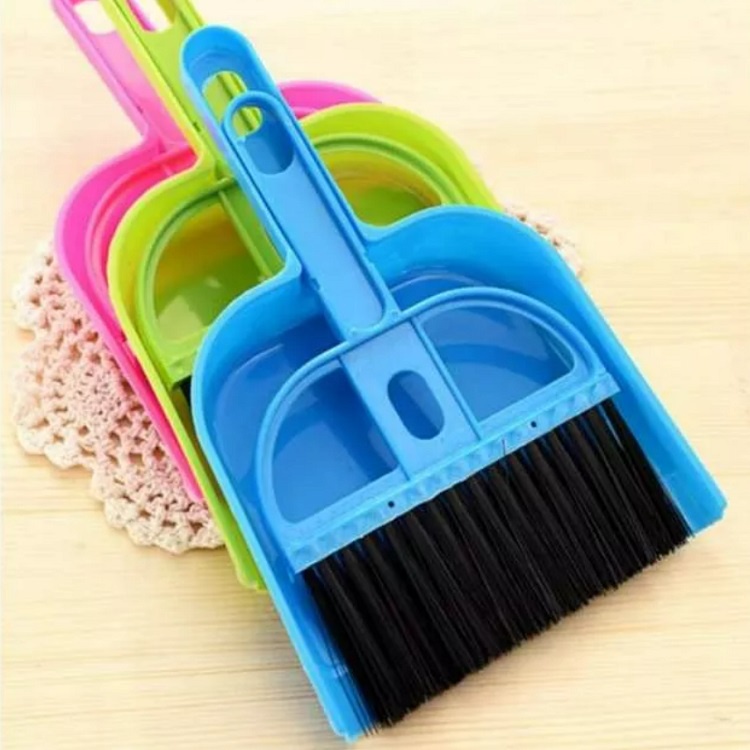 Chổi quét + hót rác bằng nhựa tiện dụng