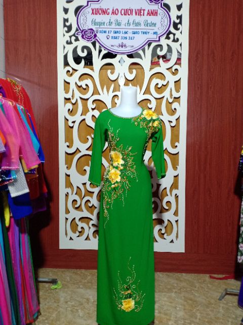 Áo dài bà mẹ