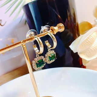 Bông tai xanh lá IU - Khuyên tai xanh á nữ IU - Khách Sạn Ánh Trăng Hotel Del Luna IU đính đá xanh lá sang trọng 아이유 귀걸이
