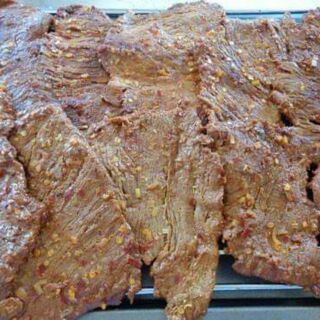 Combo khô bò mẹ bơ ngon lắm nha'........................................................................................