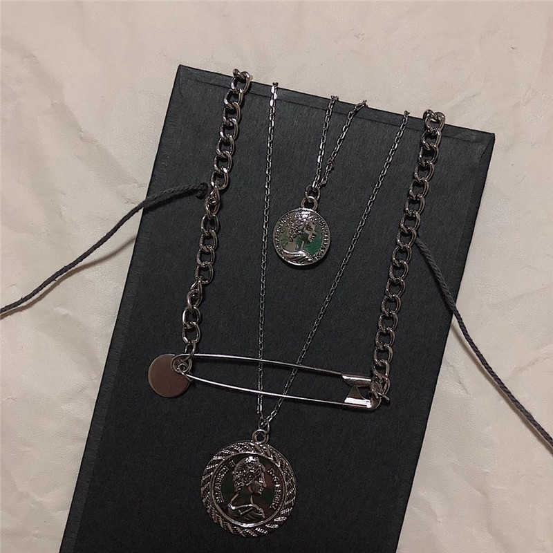 Vòng cổ nhiều lớp phong cách Âu Mỹ thời trang cá tính
