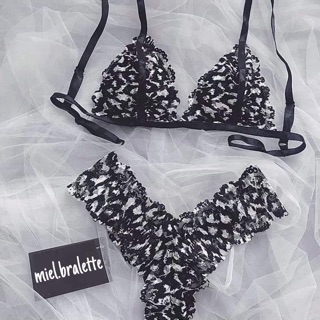 Bộ Bralette bèo nhún sexy