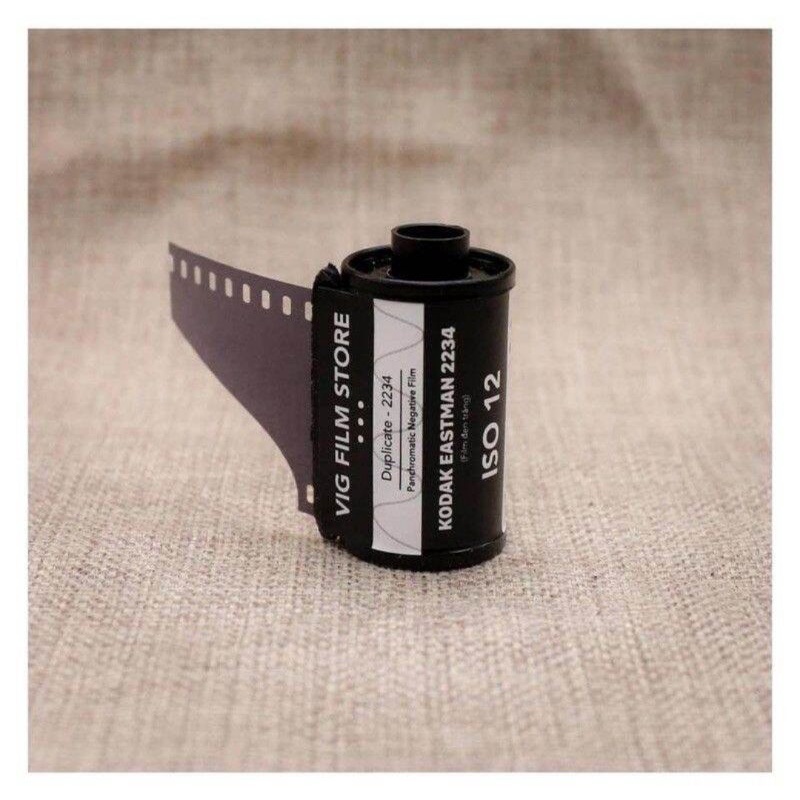 Film điện ảnh đen trắng Kodak Eastman 2234