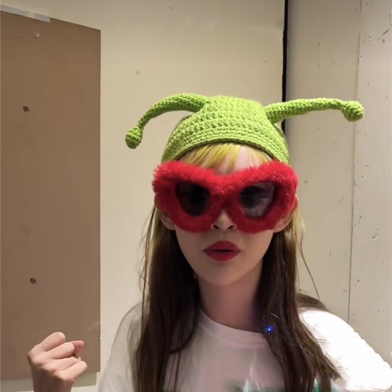 Kính Mát Mắt Mèo Phối Lông Thời Trang Cho Nữ