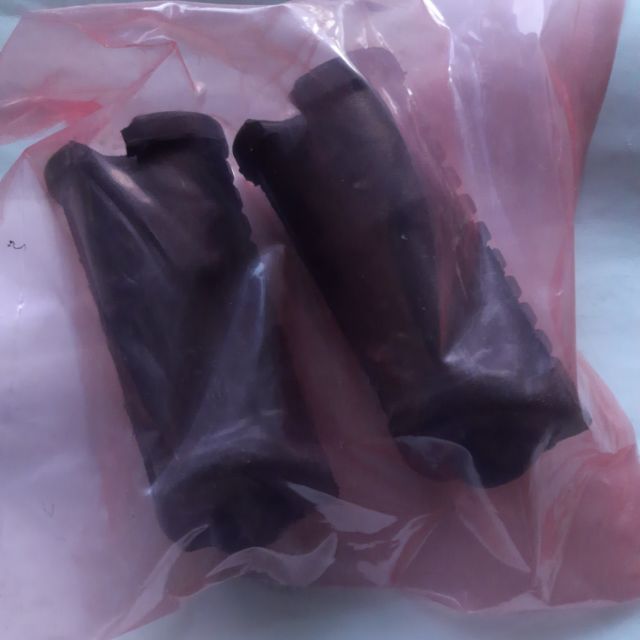 cao su để chân trước drem,ware