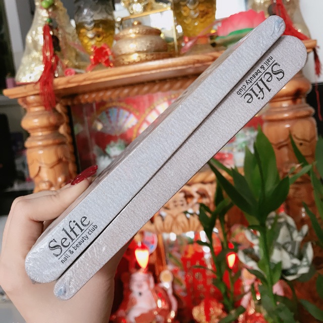 Dũa móng thật Selfie