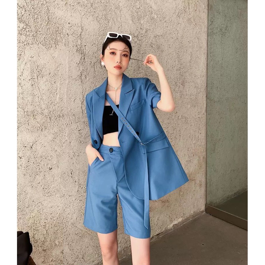 Vest nữ quần lửng thời trang Hàn Quốc - Vest cho nàng cá tính - Set vest lửng hot 2021 | BigBuy360 - bigbuy360.vn