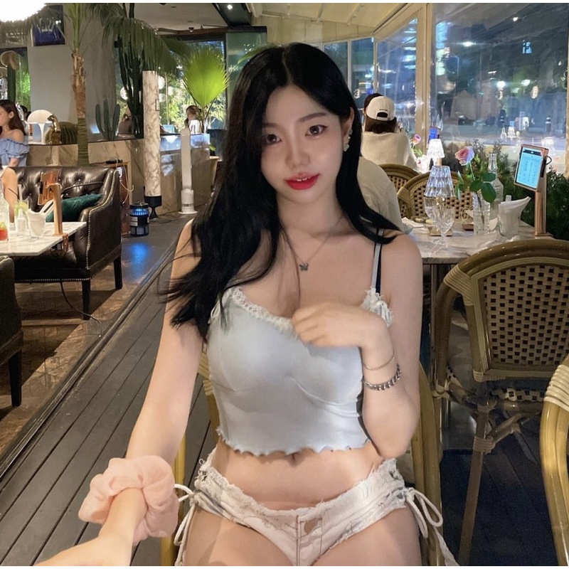 Quần đùi jeans sexy (có ảnh khách mặc)
