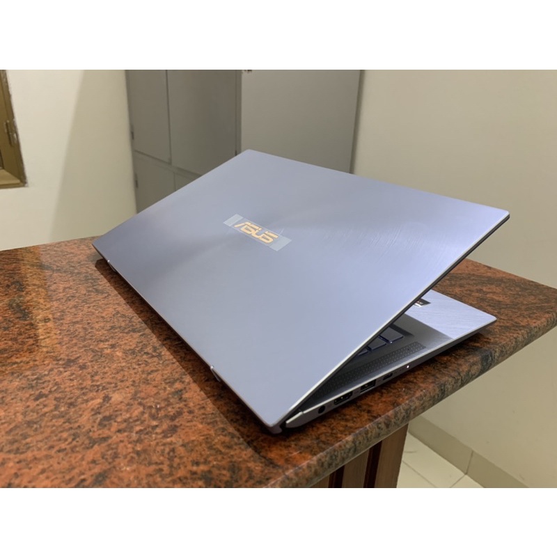 Laptop Asus Zenbook UX431 Core i7-8565U, 8gb ram, 512gb SSD, VGA rời MX150M, 14inch Full HD IPS vỏ nhôm siêu mỏng