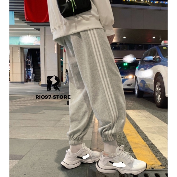 Quần Jogger Thể Thao Nam Nữ 3 Sọc Bo Thun, Chất Vải Poly Phong Cách Đường Phố Thể Thao - RIO97 STORE