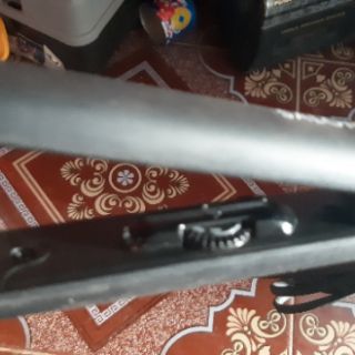 may duoi toc noi dia nhat salonia