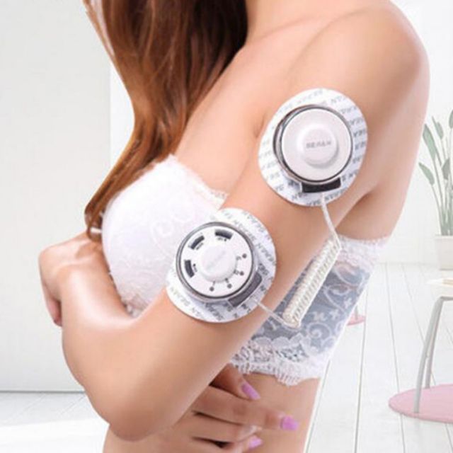 máy massage xung điện very easer tích điện trong máy