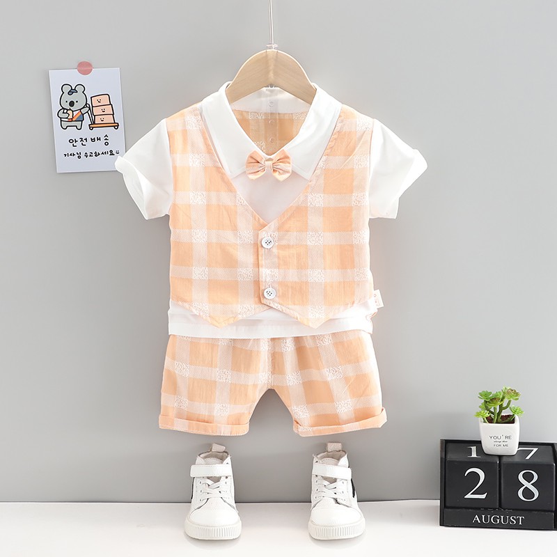 Bộ Áo Vest Tay Ngắn + Quần Short Kẻ Sọc Thiết Kế Trẻ Trung Cho Nữ