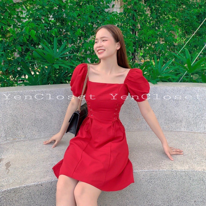 đầm đan eo cổ vuông