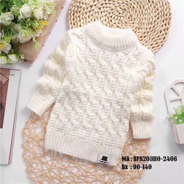 Áo len bé ấm mịn