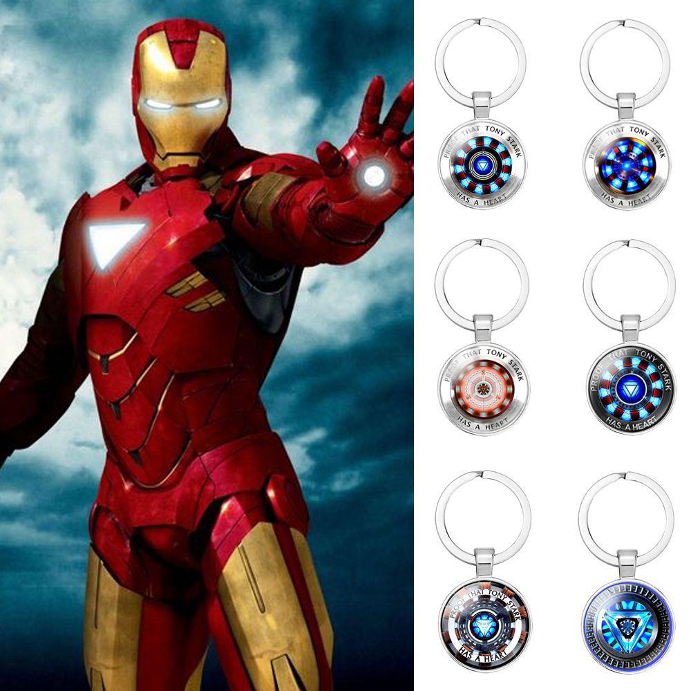 Móc Khóa Kim Loại Hình Găng Tay Và Trái Tim Siêu Anh Hùng Marvel Giá Đỡ